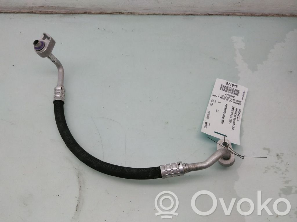 BMW iX Tubo flessibile aria condizionata (A/C) 