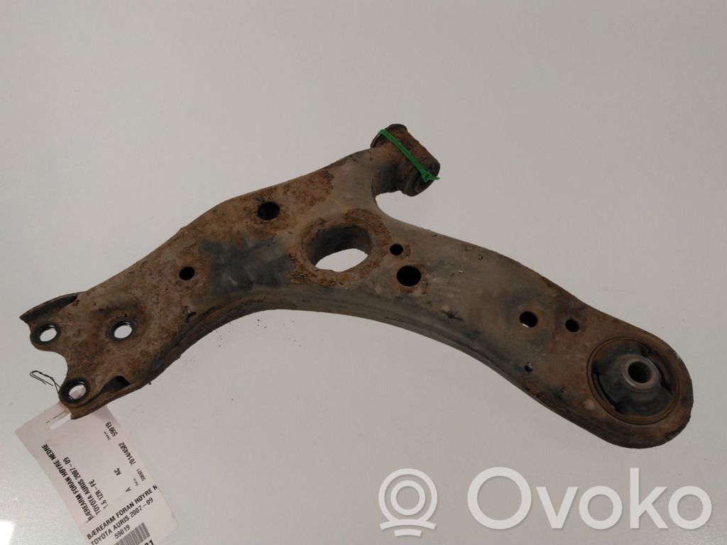 Toyota Auris 150 Querlenker vorne 