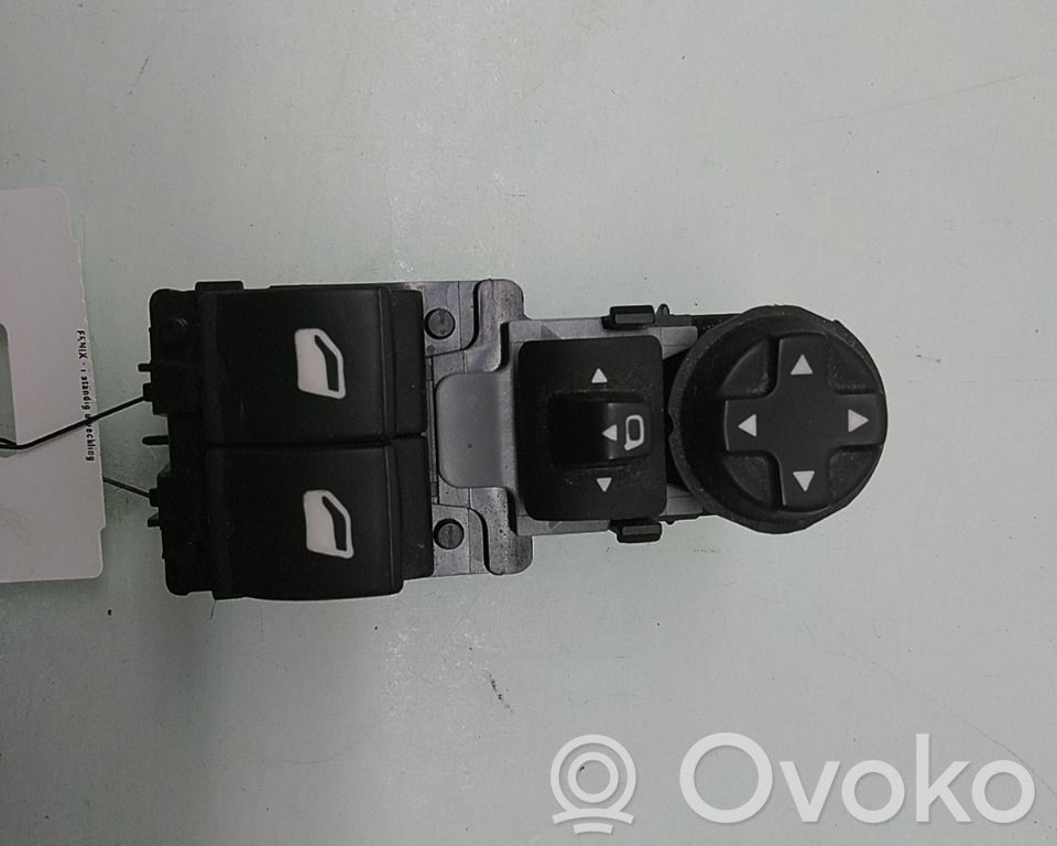 Toyota Proace Interrupteur commade lève-vitre 