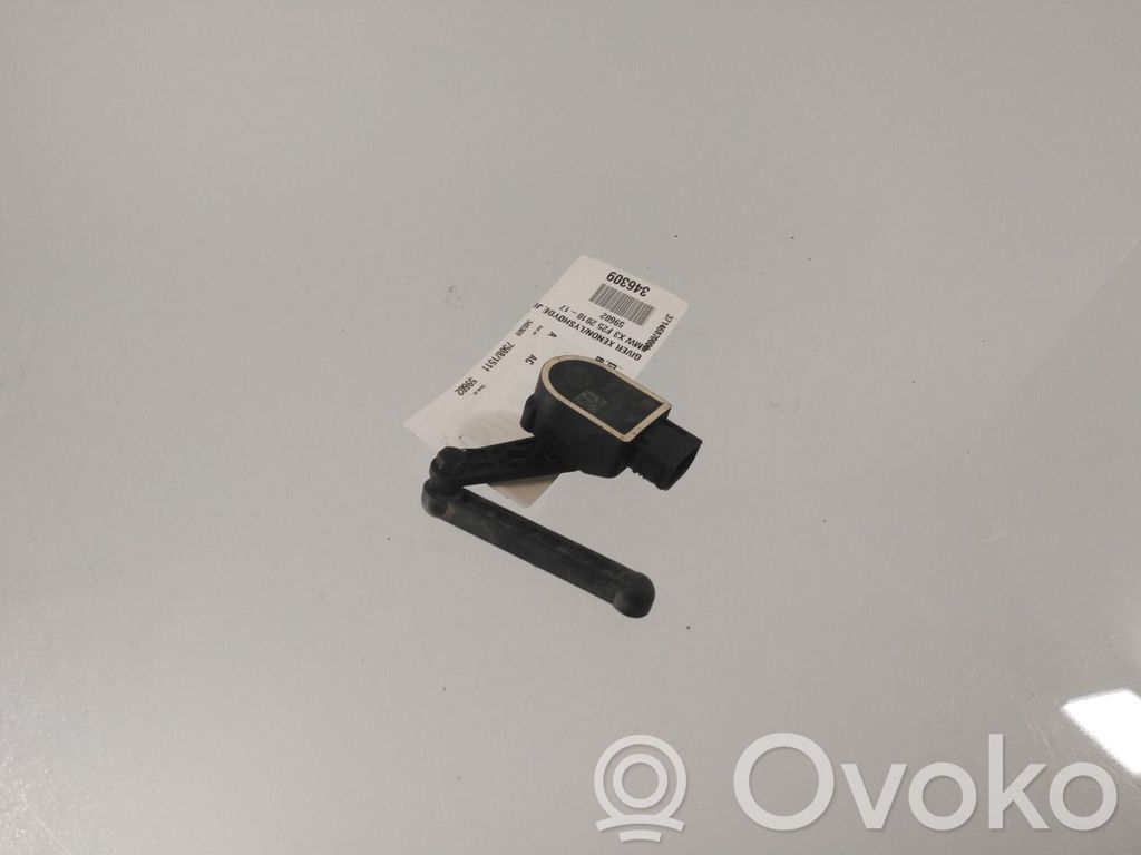BMW X3 F25 Etuilmajousituksen korkeudensäätöanturi (käytetyt)