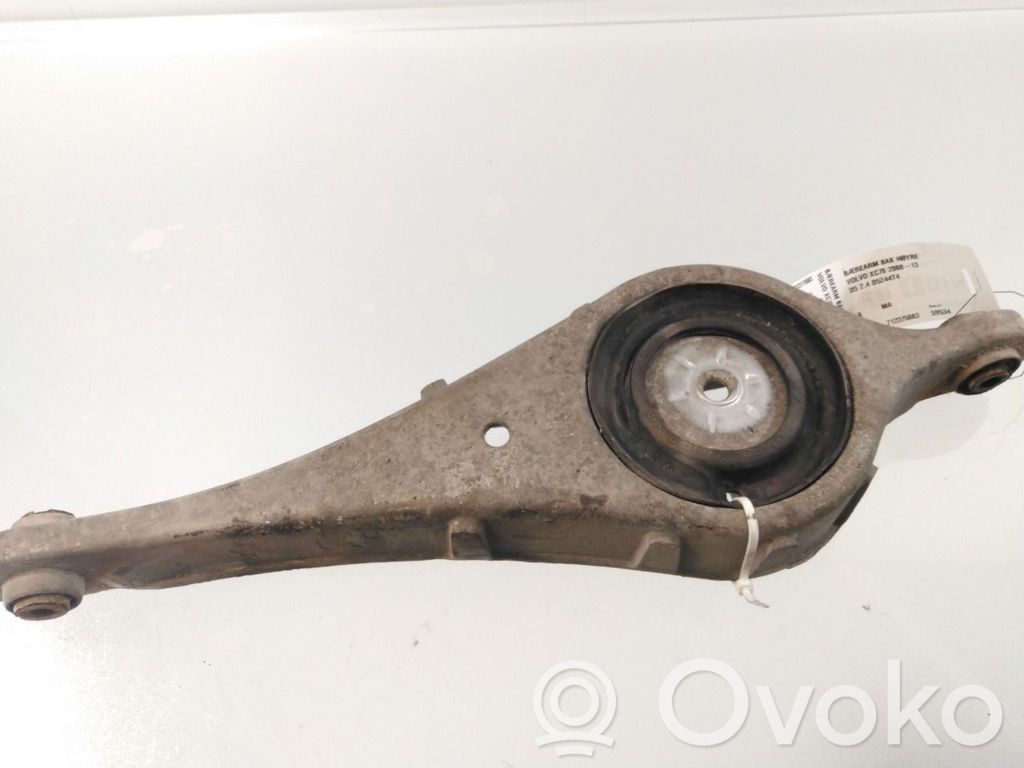 Volvo XC70 Braț control spate