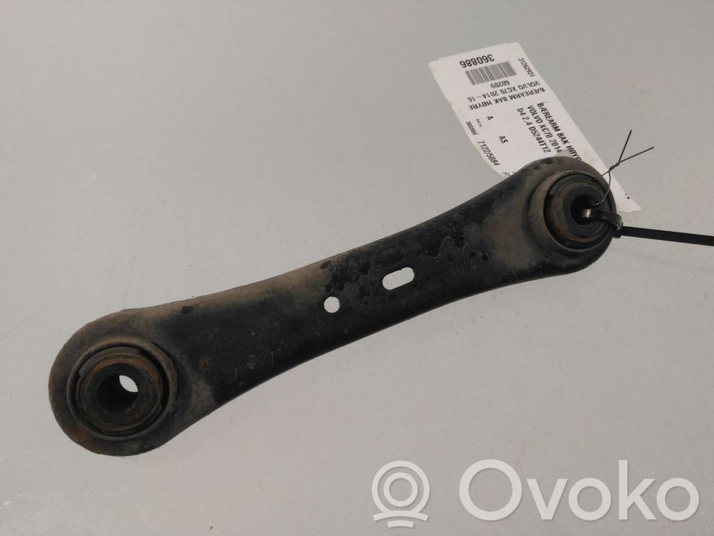 Volvo XC70 Braț control spate 