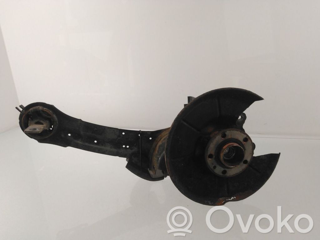 Volvo XC70 Braț cu fuzetă spate 