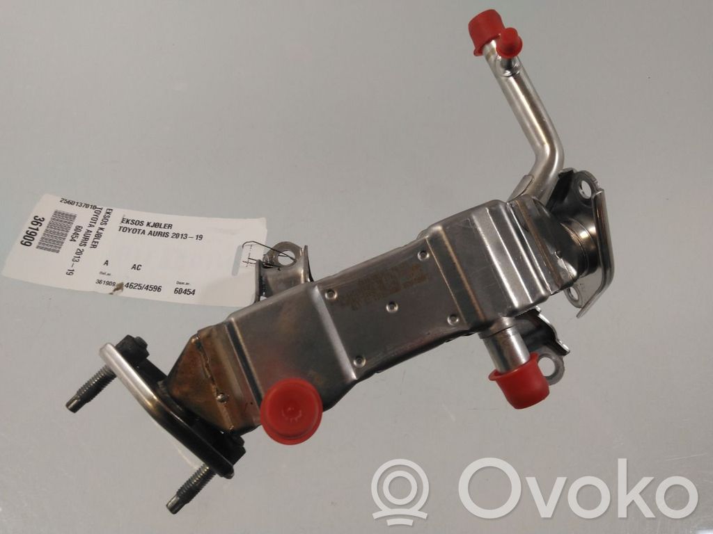 Toyota Auris E180 Valvola di raffreddamento EGR