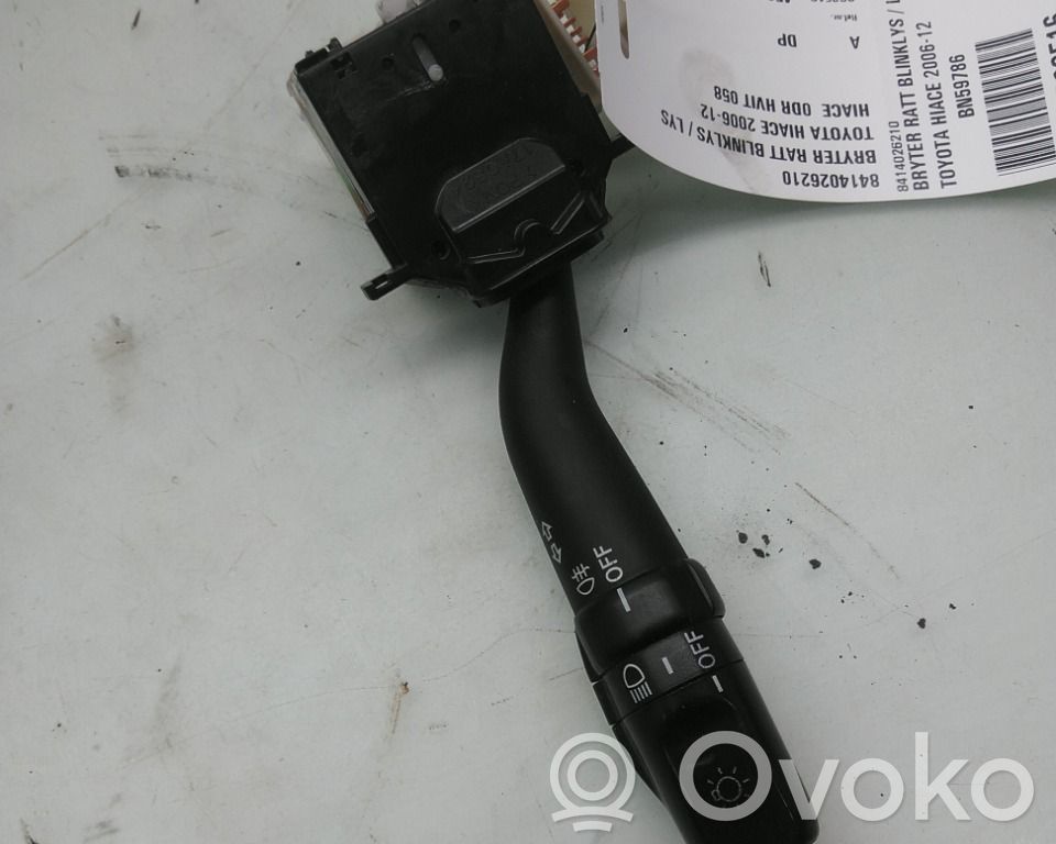 Toyota Hiace (H200) Altri interruttori/pulsanti/cambi