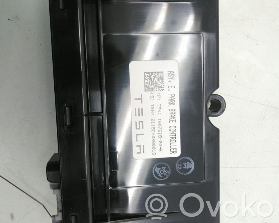 Module de commande de frein à main   100761800E,2115CN0000016,100761800E,2115CN0000016