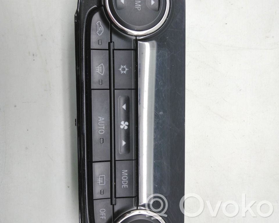 Mitsubishi Outlander Console centrale, commande chauffage/clim 