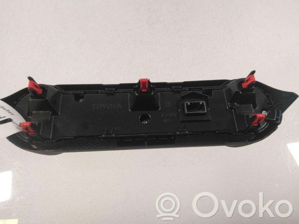 Toyota RAV 4 (XA50) Rămă unitate control climatizare 