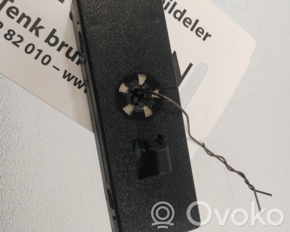 Volvo V40 Amplificatore antenna