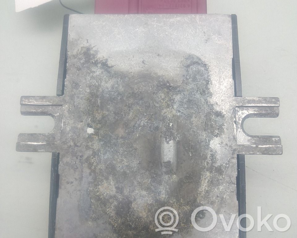 BMW 7 F01 F02 F03 F04 Unidad de control/módulo de la bomba de inyección de combustible
