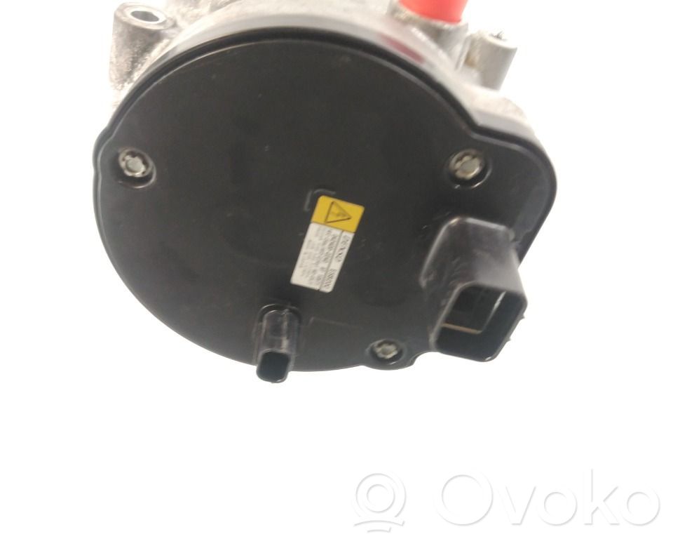 Toyota Prius (XW50) Compressore aria condizionata (A/C) (pompa) 