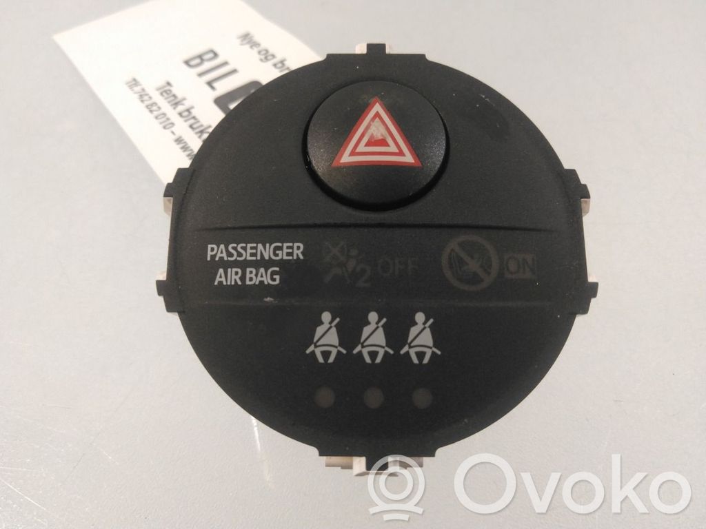 Comutator lumini pericol   839500D100,839500D100