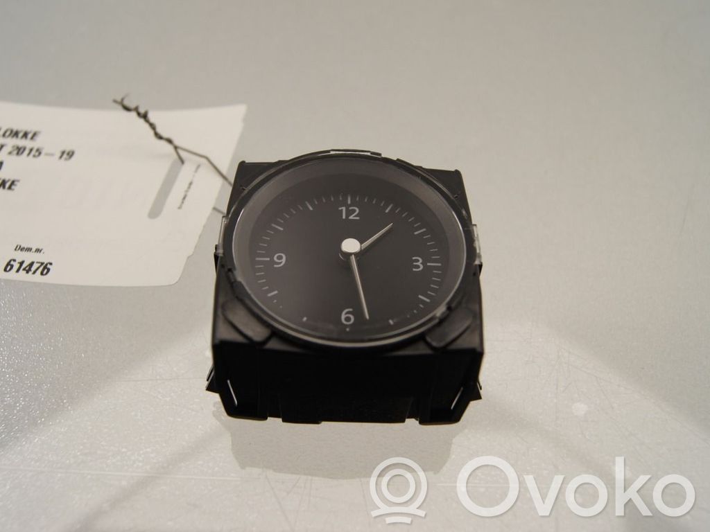 Volkswagen PASSAT B8 Orologio 