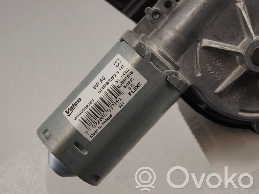 Volkswagen PASSAT B8 Motor ștergător lunetă 