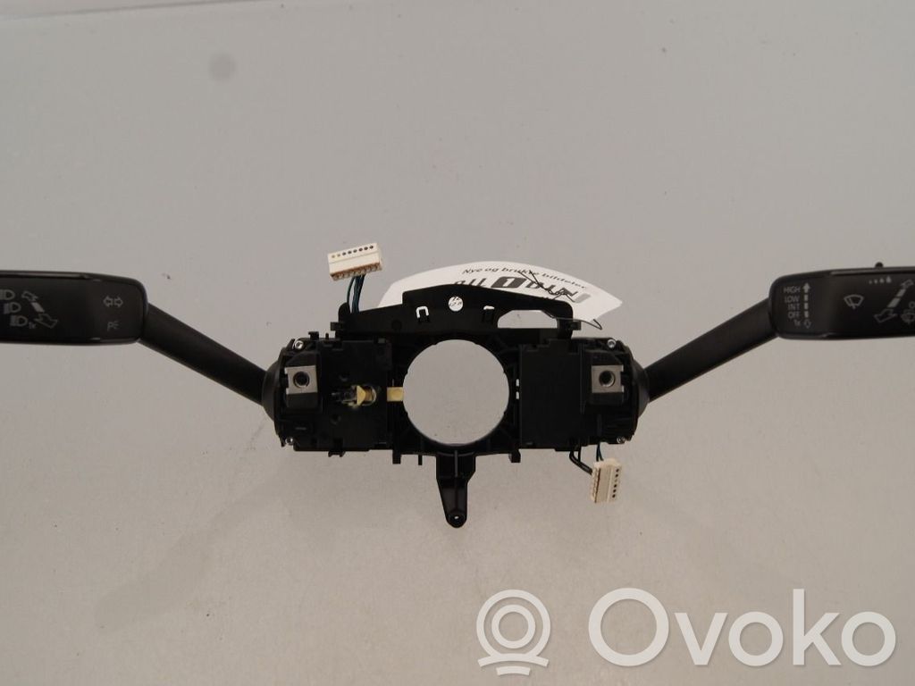 Volkswagen Golf VII Interruttore/pulsante di controllo multifunzione 