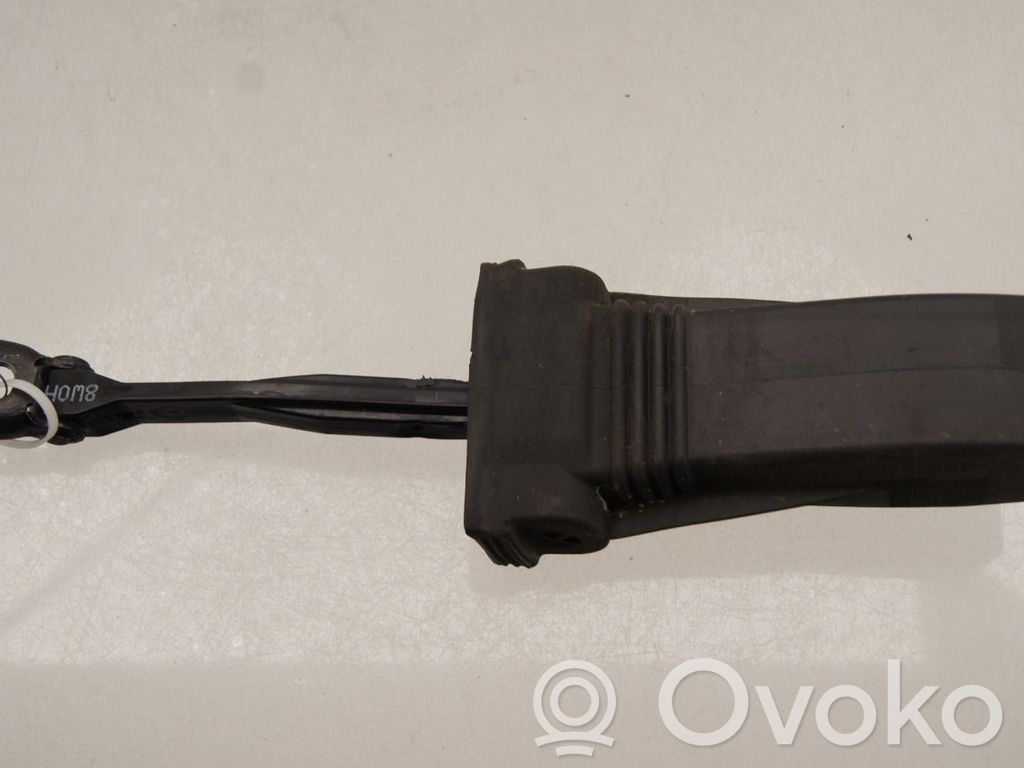 Audi A4 S4 B9 Etuoven pidätin 