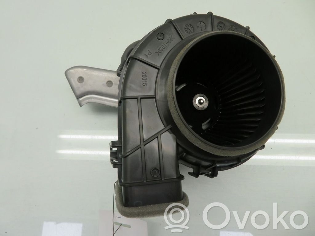 Toyota RAV 4 (XA50) Suport ventilator radiator 
