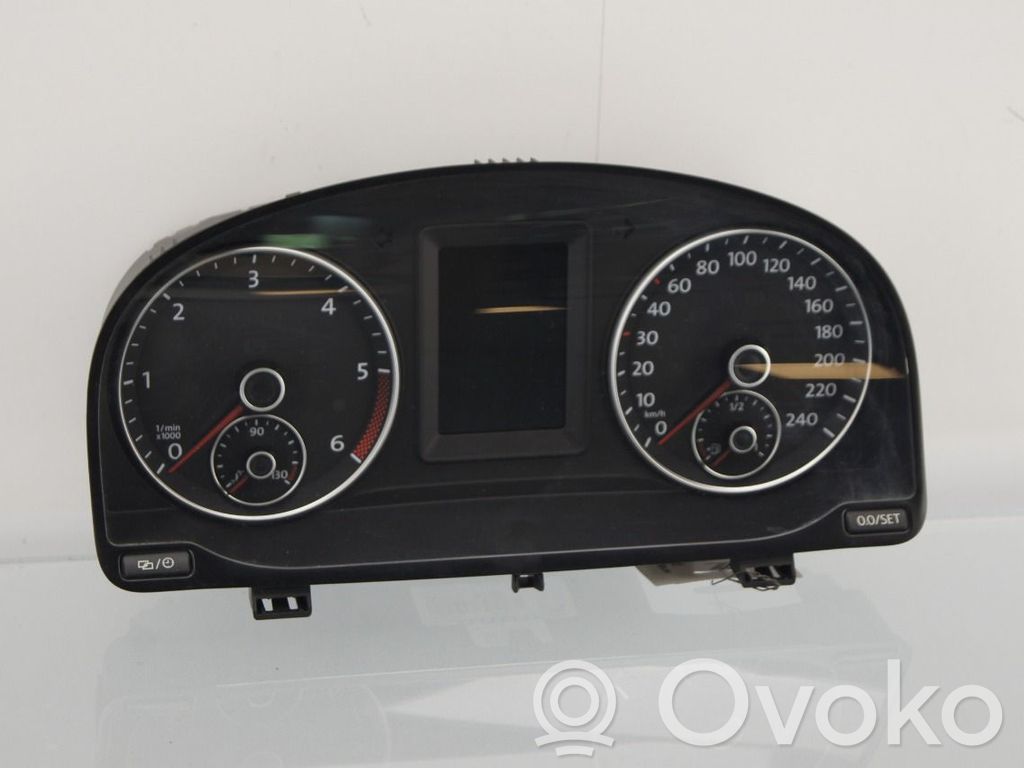 Volkswagen Caddy Vitezometru (grup de instrumente) 
