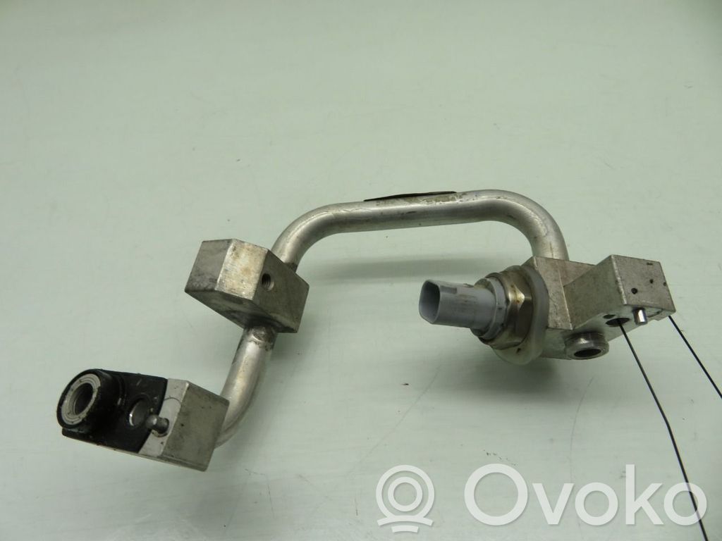 Ilmastointilaitteen putki (A/C)   1EA816544D,1EA816544D