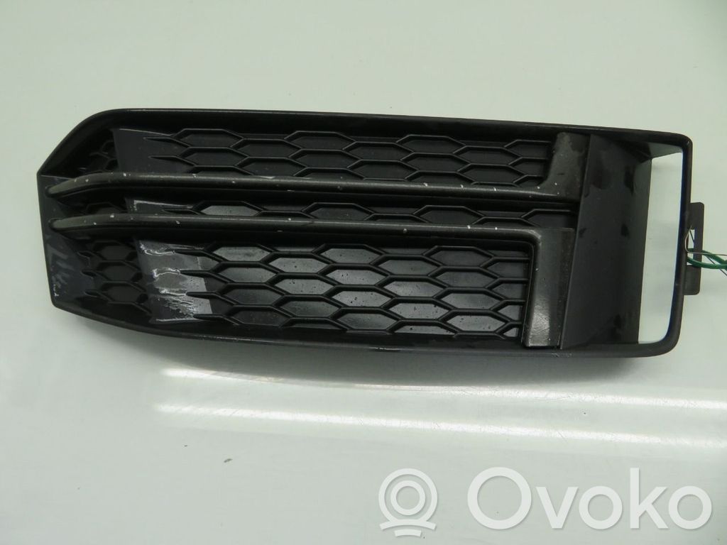 Audi A4 S4 B9 Copertura griglia di ventilazione laterale cruscotto