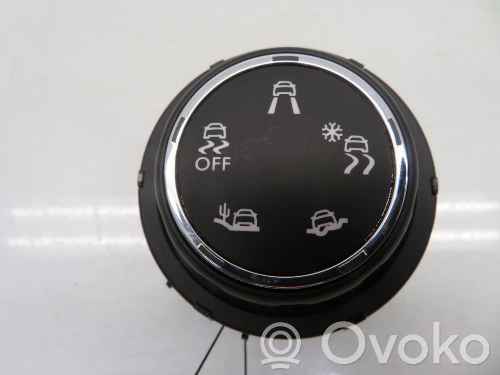 Toyota Proace Comutator controlul tracțiunii (ASR) 