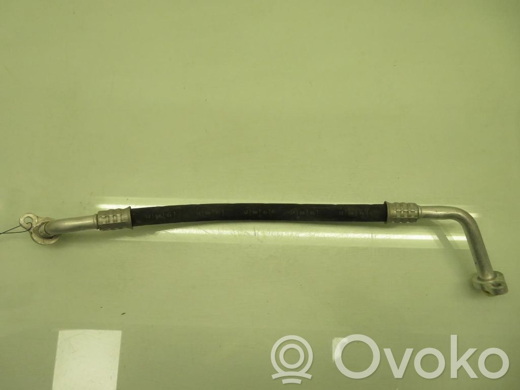 Volvo C40 Tubo flessibile aria condizionata (A/C)