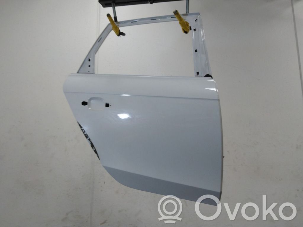 Puerta trasera   8K9833052D,8K9833052D