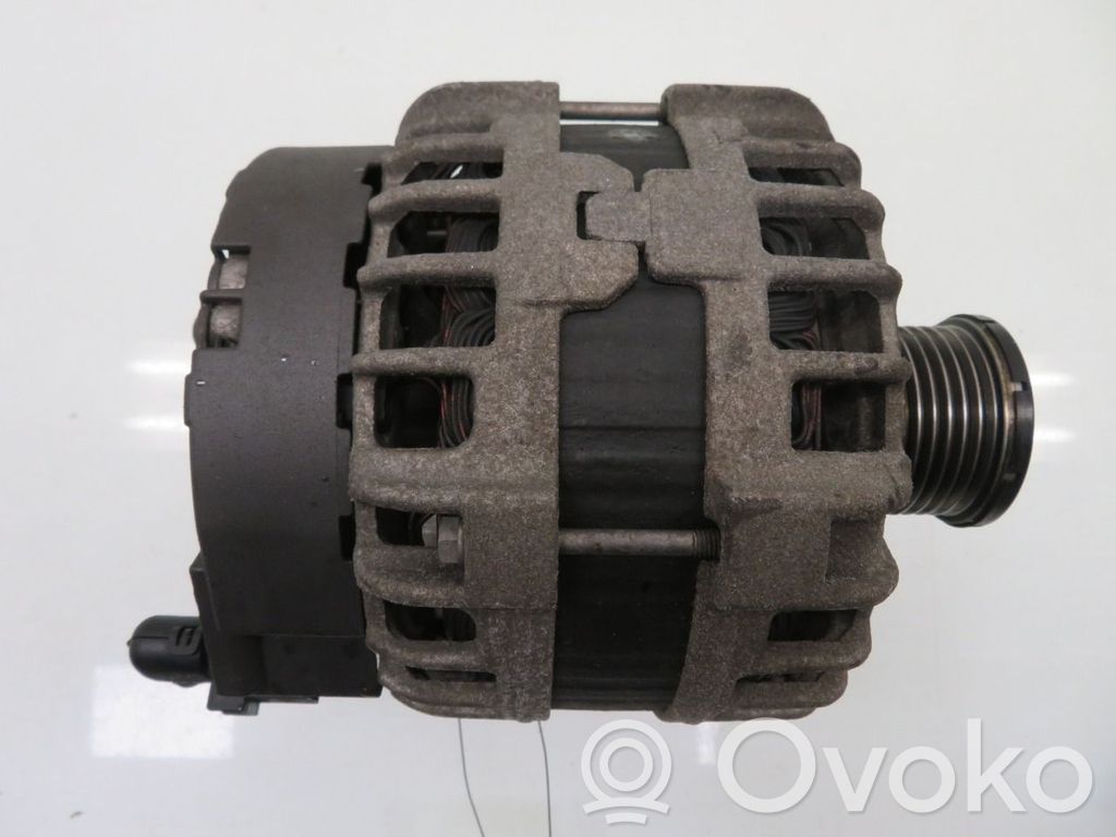 Volkswagen Transporter - Caravelle T6 Generator/alternator 