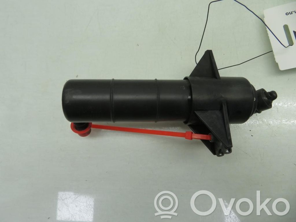 Hyundai i40 Headlight washer spray nozzle 