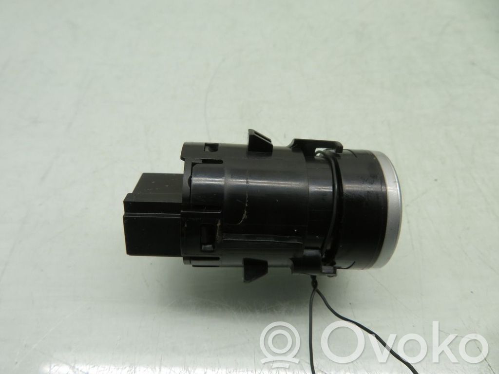 Interruptor de encendido/apagado del motor   83A905217B,83A905217B