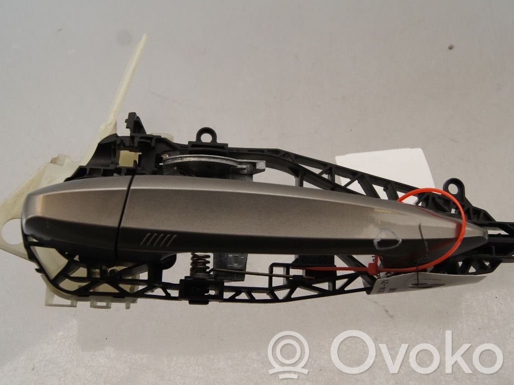 BMW 2 F22 F23 Maniglia esterna per portiera anteriore 