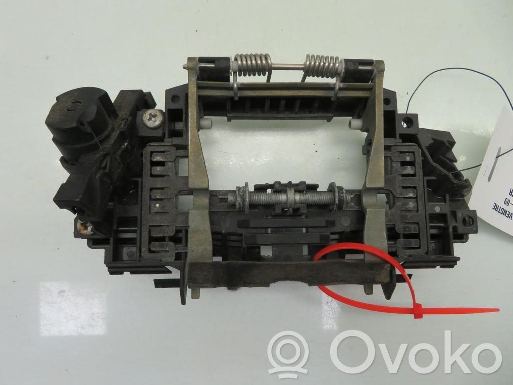 Manecilla externa puerta delantera   4E0839885E,4E0839885E