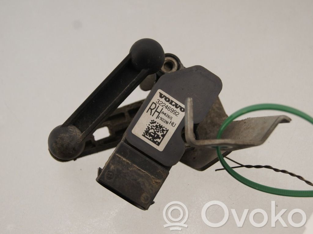 Volvo V60 Senzor înălțime suspensie față pneumatică 