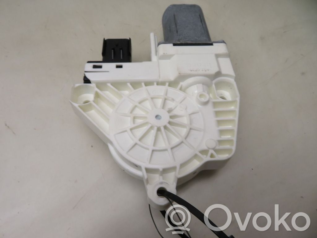 Tesla Model Y Alzacristalli elettrico della portiera anteriore 