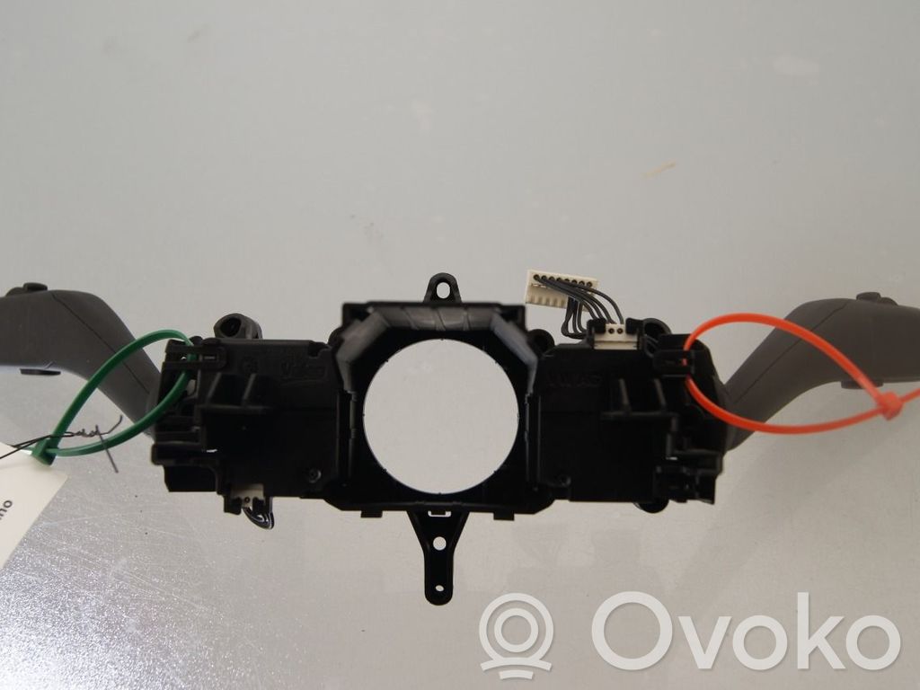 Volkswagen Caddy Interruptor de control multifunción 