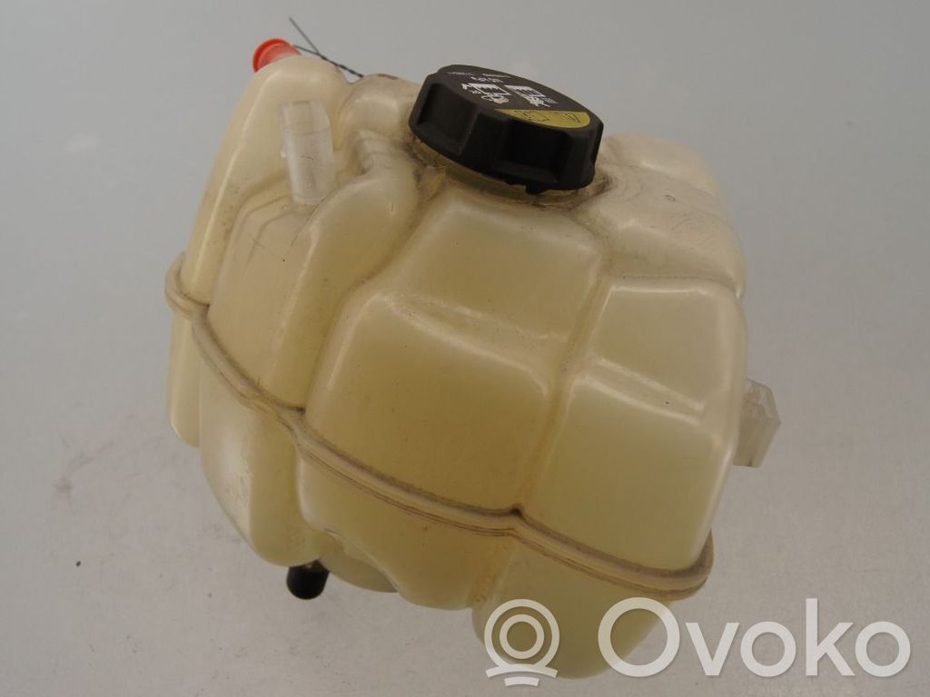 Volvo XC90 Vase d'expansion de carburant