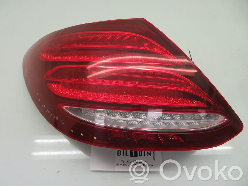 Mercedes-Benz E W213 Luci posteriori