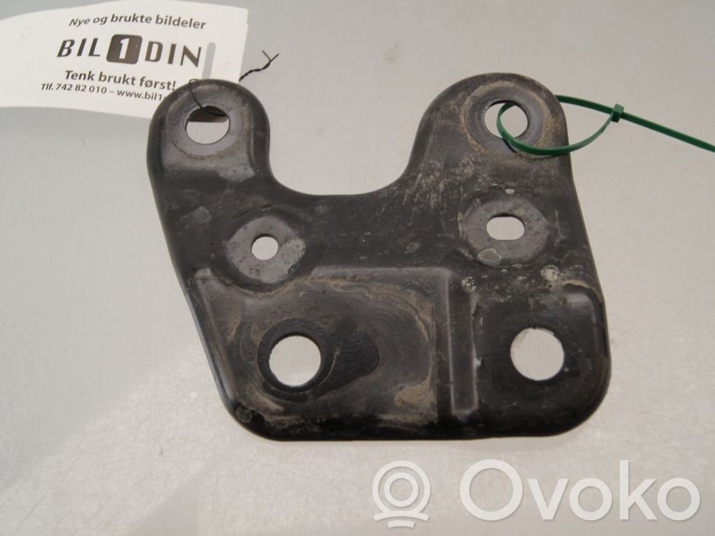 Etuapurunko   1EA802150A,1EA802150A