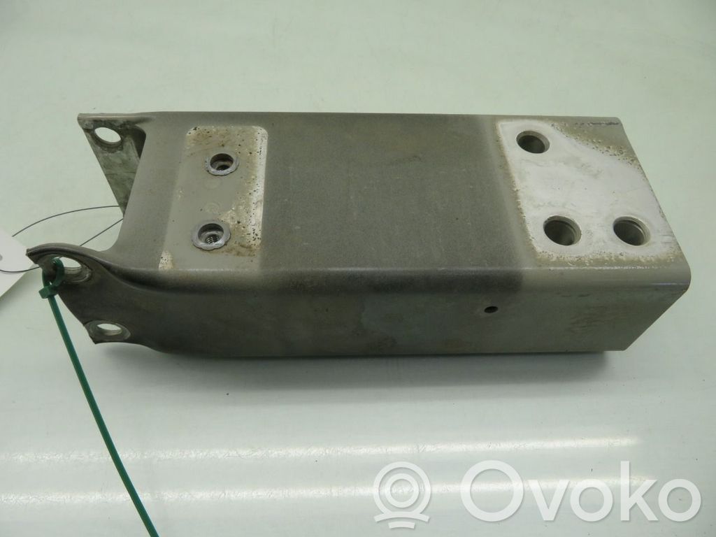 Jaguar I-Pace Front bumper support beam 