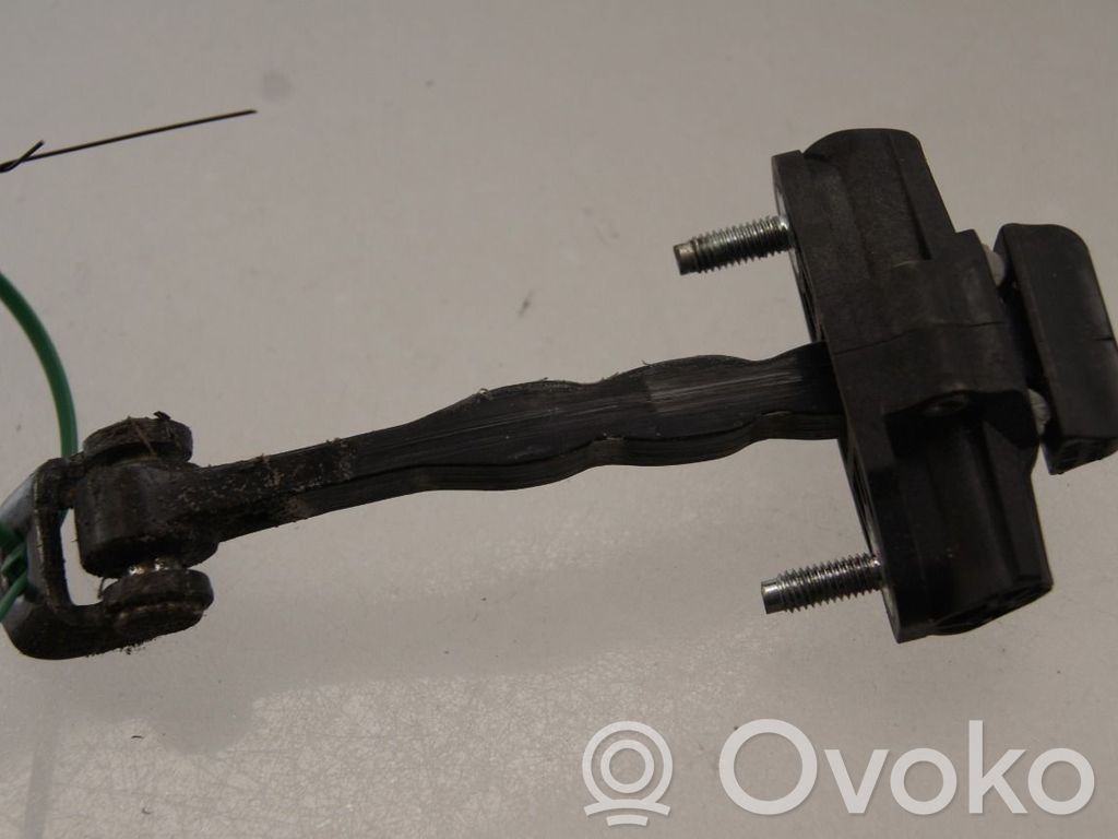 Volvo V40 Etuoven pidätin 
