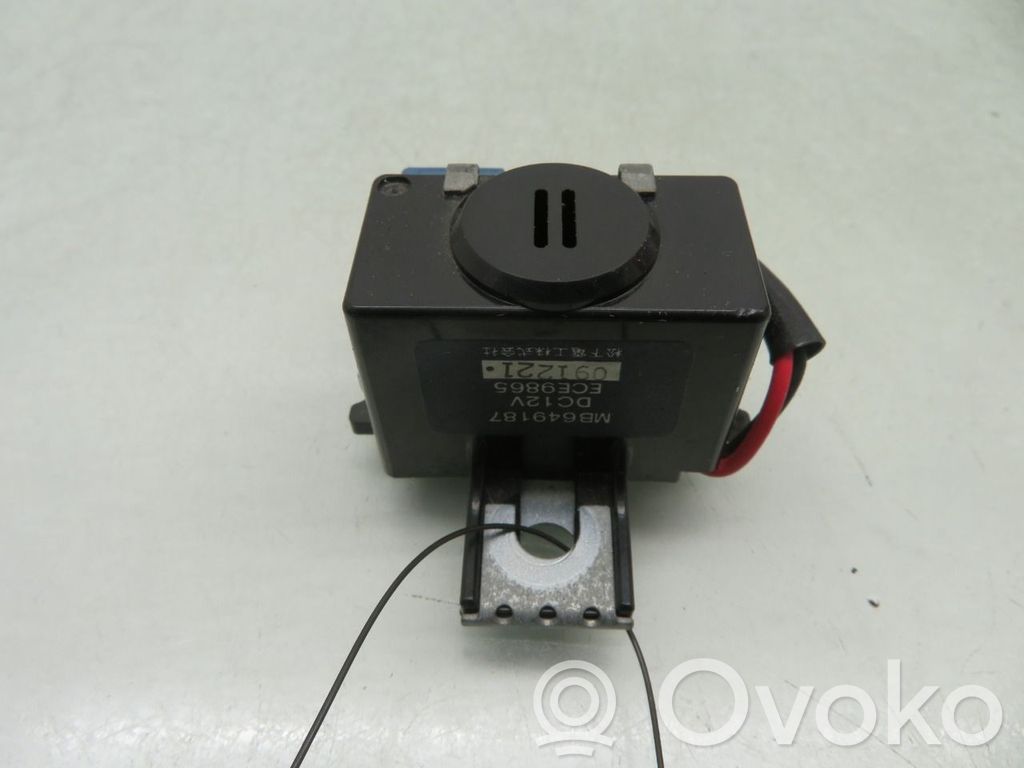 Mitsubishi Pajero Interruptor de la alarma 