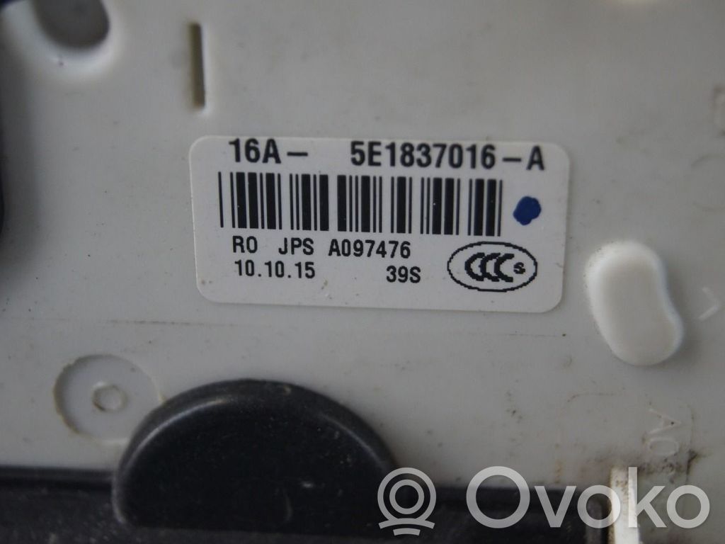 Volkswagen PASSAT B8 Etuoven lukko 