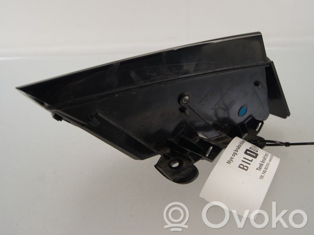 Volvo EX30 Luz trasera/de freno 