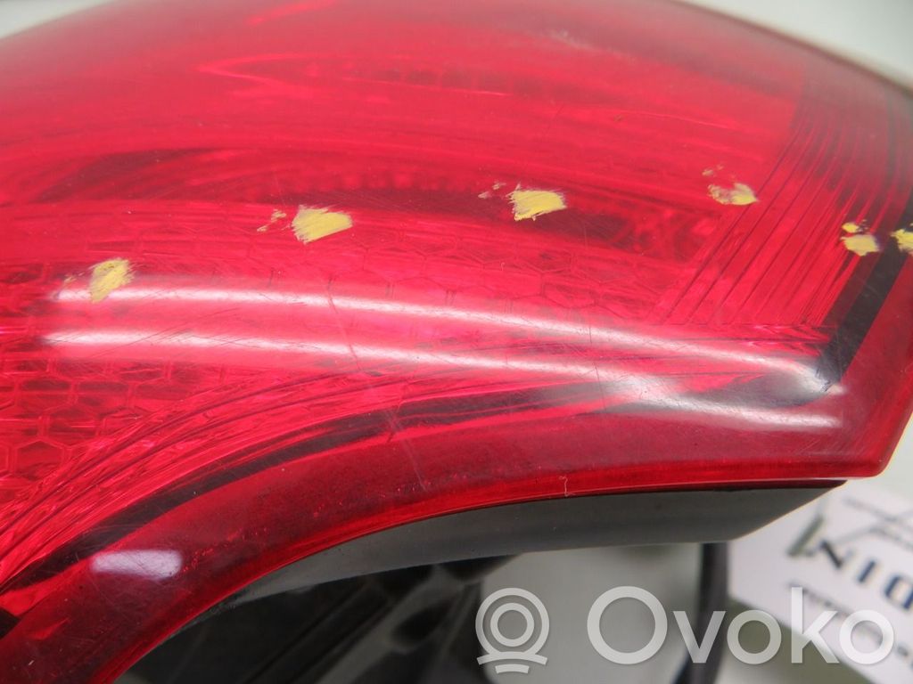 Subaru Outback Lampă spate în caroserie 