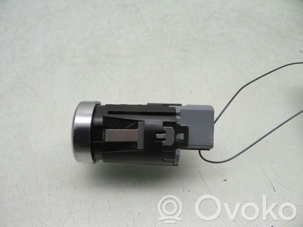 Volkswagen PASSAT B8 Interruptor de encendido/apagado del motor 