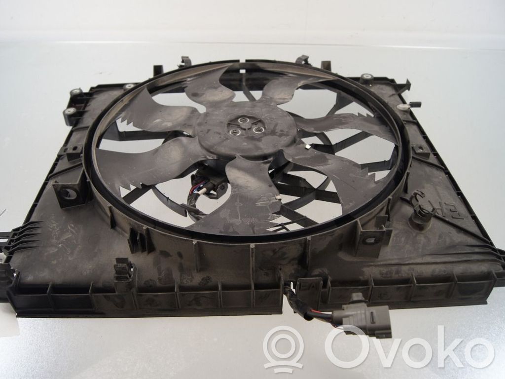 Toyota bZ4X Lüfterzarge 