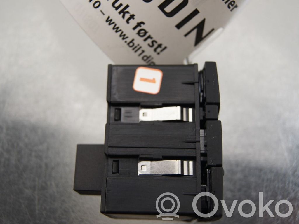 Audi Q7 4L Altri interruttori/pulsanti/cambi 