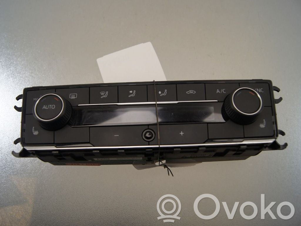 Volkswagen Polo VI Mascherina climatizzatore/regolatore riscaldamento 