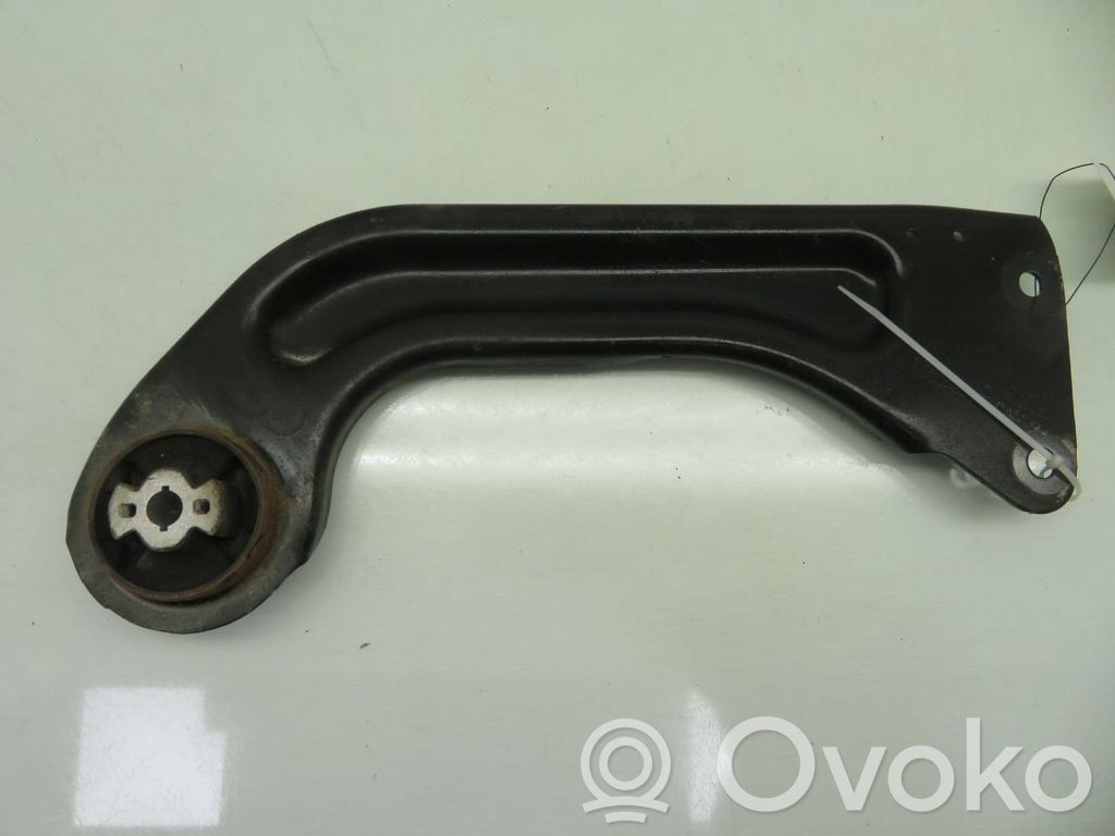 Volvo XC40 Braț control spate 