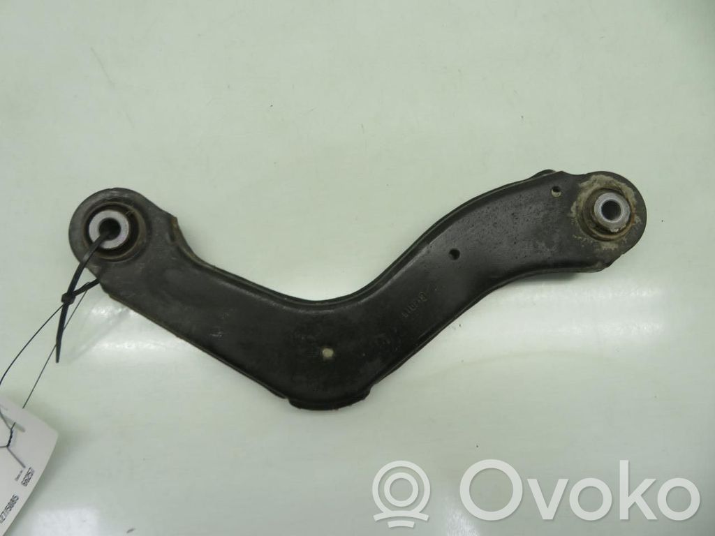 Volvo XC40 Braccio di controllo sospensione posteriore 